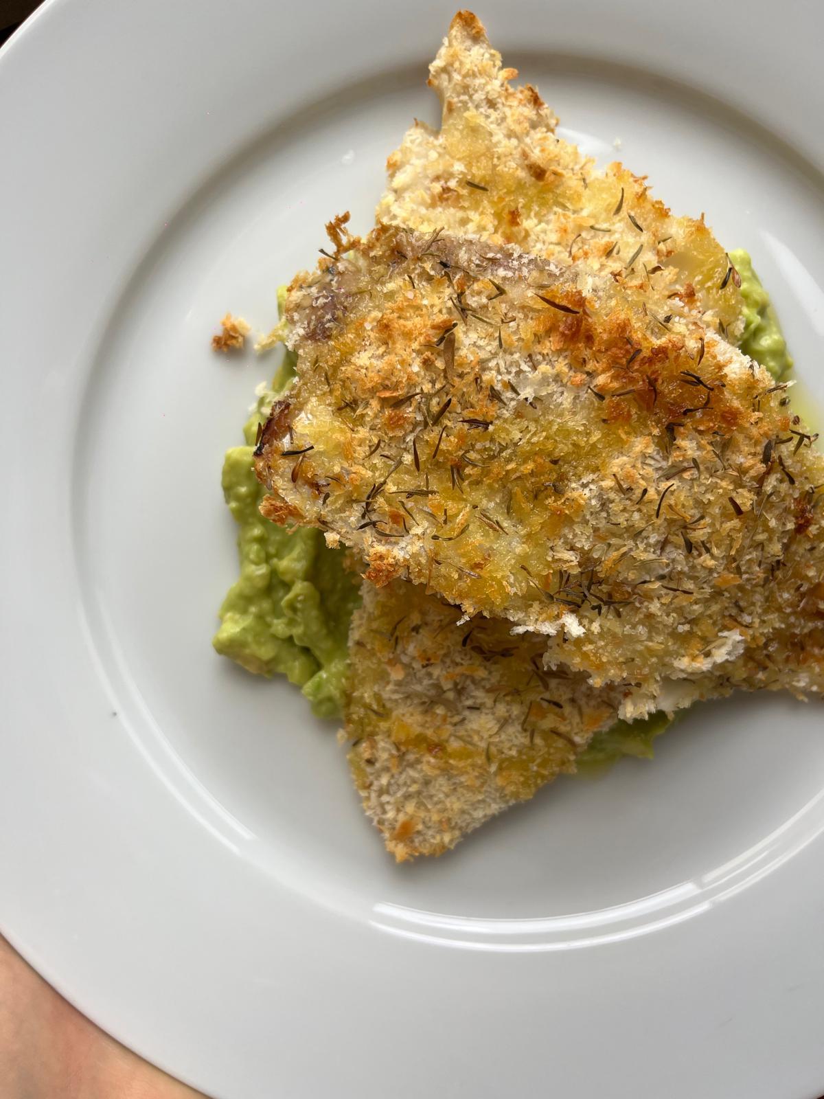 Secondo di pesce Filetto di Orata al rosmarino e salsa di avocado